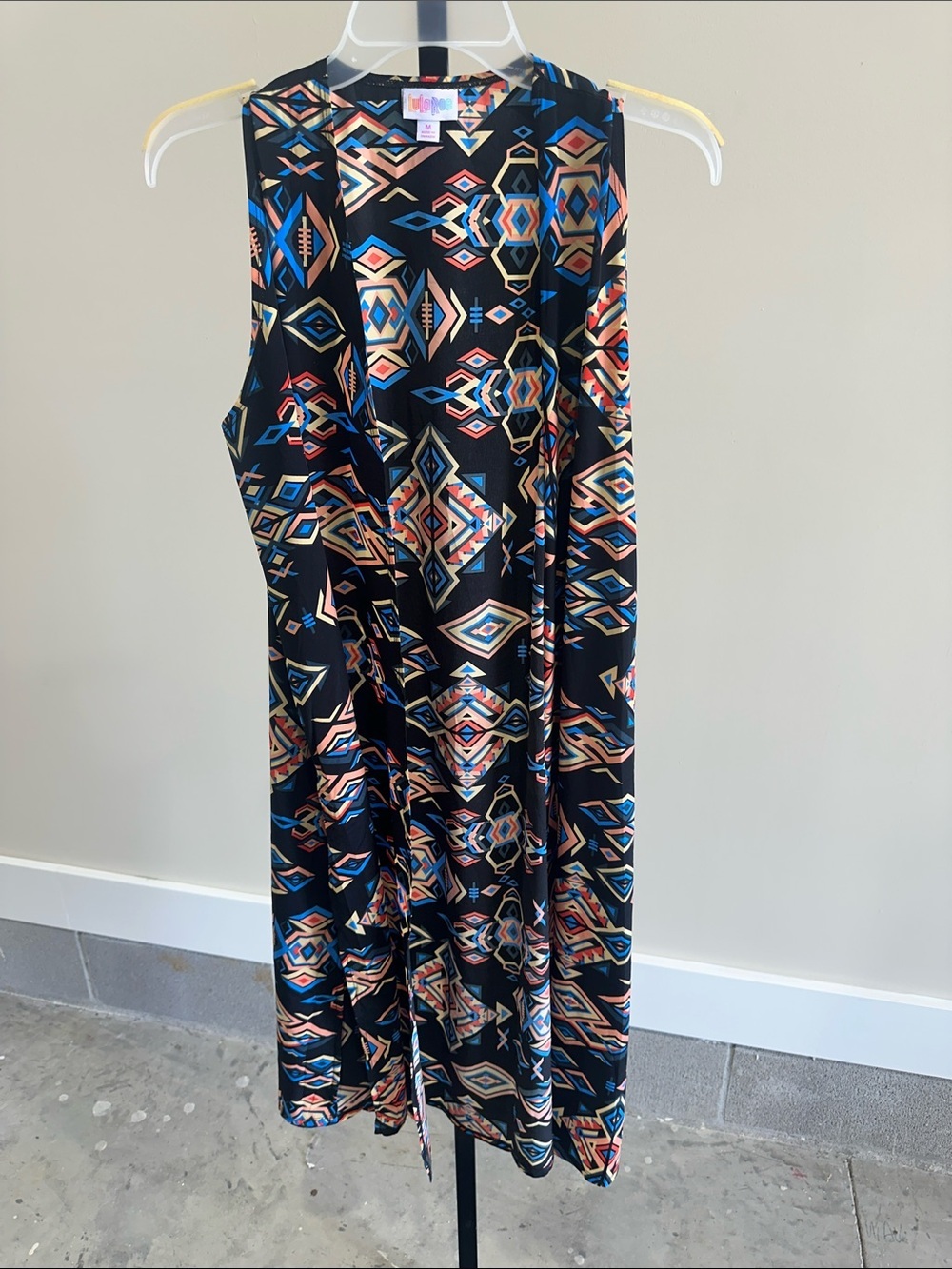 Lula Roe Sleeveless long duster size medium women’s